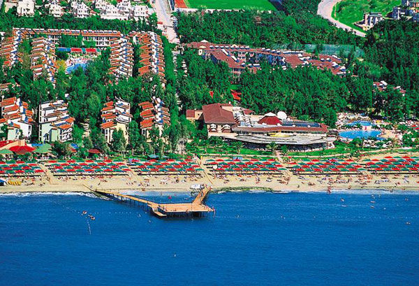OASIS BEACH CLUB 1.jpg